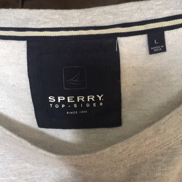 Sperry 3/4 sleeve sweatshirt - Picture 2 of 3